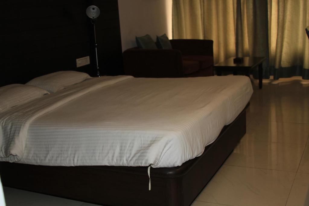 Hotel Saiprakash Haidarábád Szoba fotó